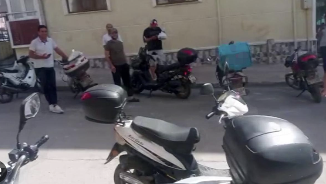 Bursa'da aynı adrese yemek götüren 25 motokuryeye "asılsız sipariş" şoku - Resim: 0