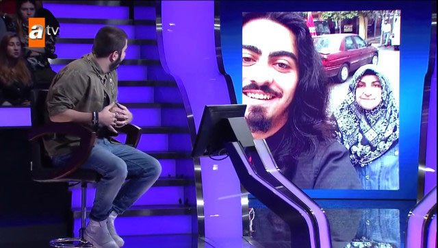 Kim Milyoner Olmak İster'de duygulandıran anlar! Murat Yıldırım dondu kaldı - Resim: 2