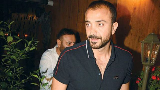 Okan Kurt Demet Akalın'ı çabuk unuttu bir kadınla fena yakalandı - Resim: 1