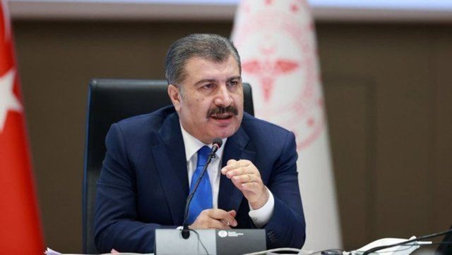 Aşı olan ünlüler fotoğraf paylaştı, koronavirüs mesajı verdiler - Resim: 1