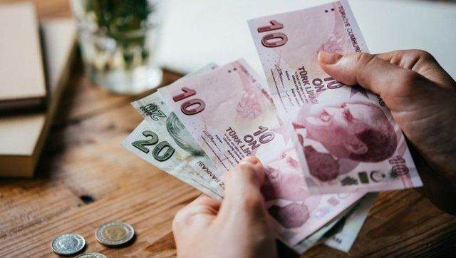 Memurlara çifte zam birden geliyor! Maaşları 2900 lira daha artacak - Resim: 1