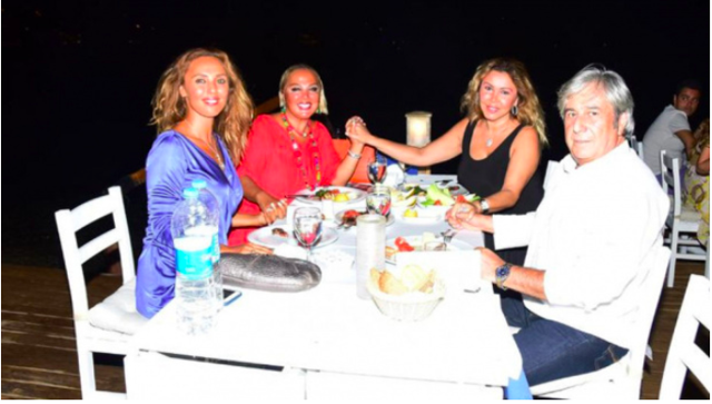 Safiye Soyman nereli Faik Öztürk ile evlendi mi? - Resim: 1