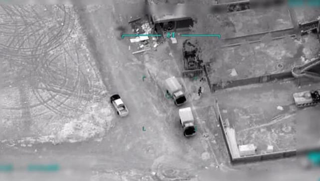 Bahar Kalkanı Harekatı'ndan yeni görüntüler! Hedefe kitlendi ve atışı yaptı - Resim: 1