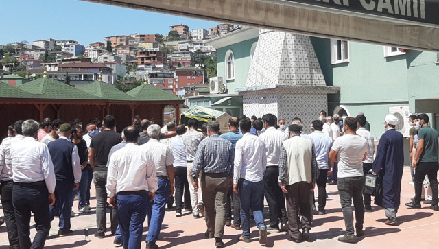 Kocaeli'de tehlikeli oyunu 4 yaşında ölümüne sebep olan Hüseyin'e son görev - Resim: 1