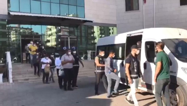 Şanlıurfa’da 10 tefecilik şüphelisi gözaltına alındı - Resim: 0