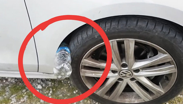 Eğer aracınızın tekerine pet şişe sıkışmışsa... Başınız dertte hemen polisi arayın! - Resim: 1