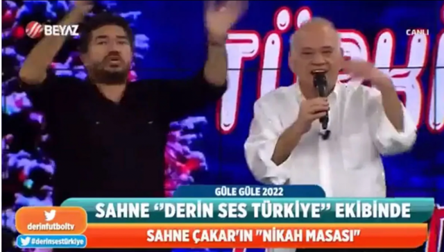 Rasim Ozan Kütahyalı 's.kiyo' diye tezahürat yaptı RTÜK acımadı! Rezaletin görüntüsü... - Resim: 0