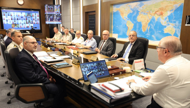 Milli Savunma Bakanı Güler: "Terör örgütü hareket edemez hale getirildi" - Resim: 0