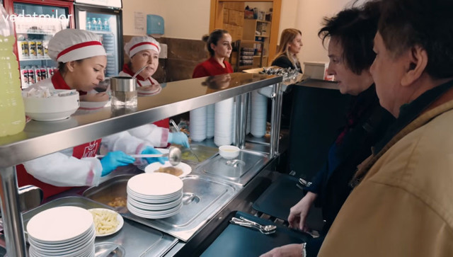 Kent Lokantası'nda yemek yiyen Vedat Milor'dan o iddiaya sert tepki dava açıyor - Resim: 0