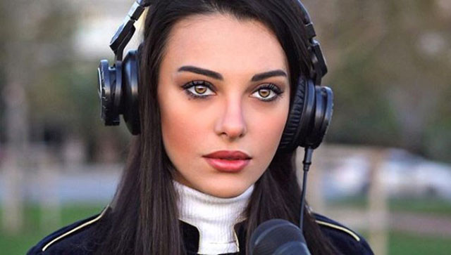 Tuvana Türkay'ın bir kadınla dudak dudağa öpüştüğü anlar olay oldu  - Resim: 4