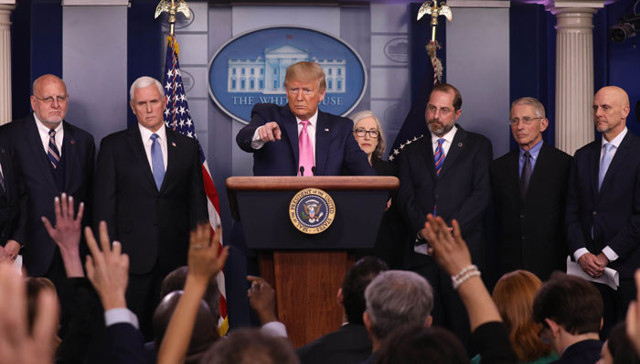 ABD Başkanı Trump'ın elindeki coronavirüs kağıdında Türkiye detayı - Resim: 1