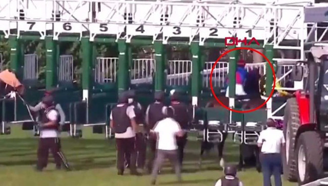 Atı yumruklayan Halis Karataş'ın cezası belli oldu - Resim: 0