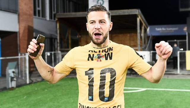 Fenerbahçe'de 1 ayrılık transfer için 2 aday - Resim: 0