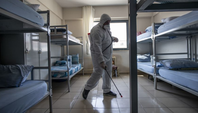 Adalet Bakanlığı'ndan koronavirüs kararı! Cezaevlerindeki tedbirleri 2 hafta uzattı - Resim: 0