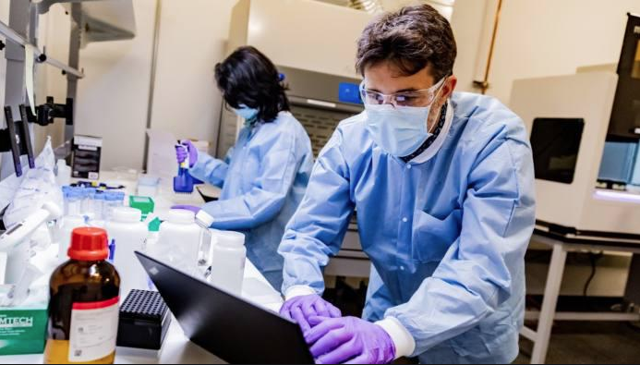 Sağlık Bakanlığı'ndan yeni koronavirüs kararı: Yakın temaslılara da ilaç tedavisi uygulanabilecek - Resim: 0