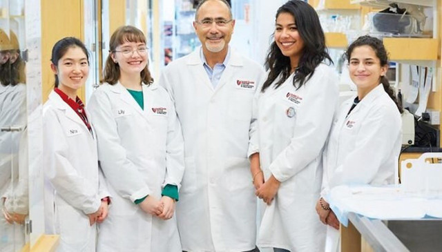 Harvardlı Türk profesör Gökhan Hotamışlıgil aşı için tarih verdi - Resim: 0