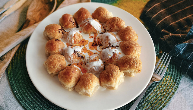 Akşama ne yapsam diyenler pazar gecesine yakışır şip şak bosnak-mantisi-tarifi - Resim: 1