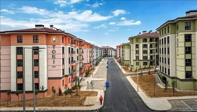 Depremin yaraları sarılıyor! 201 bin konut teslim edildi - Resim: 0