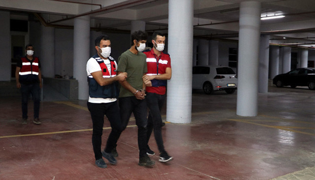 Eski HDP'li vekil Demir Çelik'in oğlunun da paramotorla Türkiye'ye indiği ortaya çıktı - Resim: 0