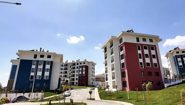 Bakan Kurum dağları deldik diyerek paylaştı! Depremzedelere çifte bayram - Resim: 1