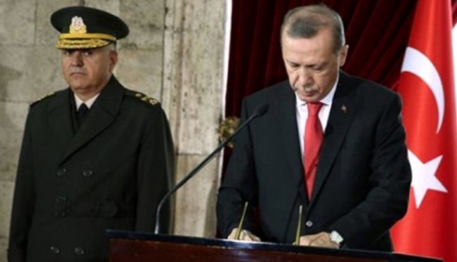 Devlet erkanı Cumhurbaşkanı Erdoğan'ın başkanlığında Anıtkabir'de - Resim: 0