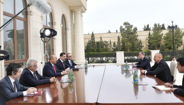 Bakan Çavuşoğlu, İlham Aliyev ile görüştü! Dağlık Karabağ gündemin en önemli maddesi - Resim: 0