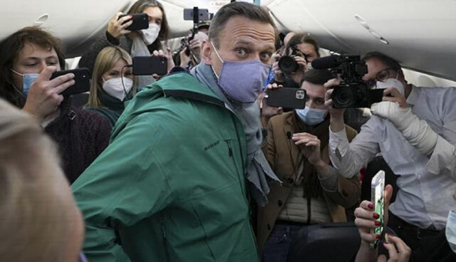 Rusya'da Aleksey Navalnıy yanlıları sokağa çıktı: Gözaltılar var - Resim: 0