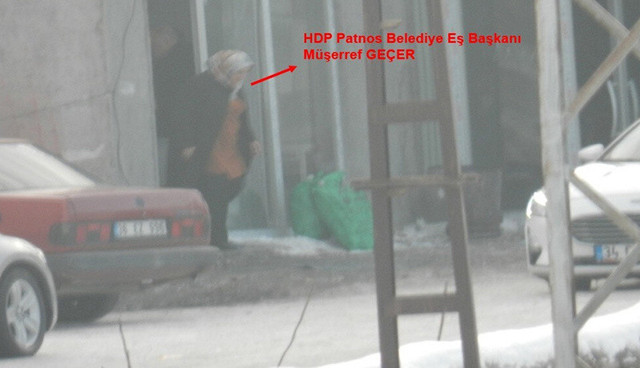 HDP'liler PKK’lı teröristin taziyesinde boy gösterdi - Resim: 1