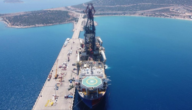 Türkiye'nin yeni sondaj gemisi Abdulhamid Han için geri sayım başladı - Resim: 2