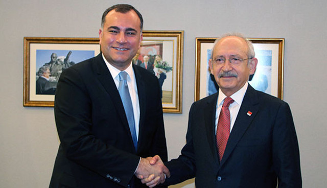 Kemal Kılıçdaroğlu veliahtını buldu, yanından ayırmıyor! Ekrem İmamoğlu'nun ensesinde... - Resim: 0