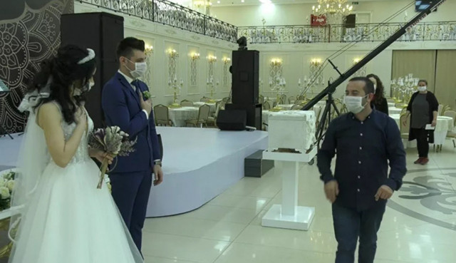 Prof. Dr. Hasan Tezer salgında son durumu değerlendirdi! Hayati derecede önemli uyarılar - Resim: 0