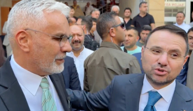 Hadi &Ouml;zışık, Adalet Bakanı Akın G&uuml;rlek'e "Korkmuyor musunuz?" diye sordu - Resim: 0