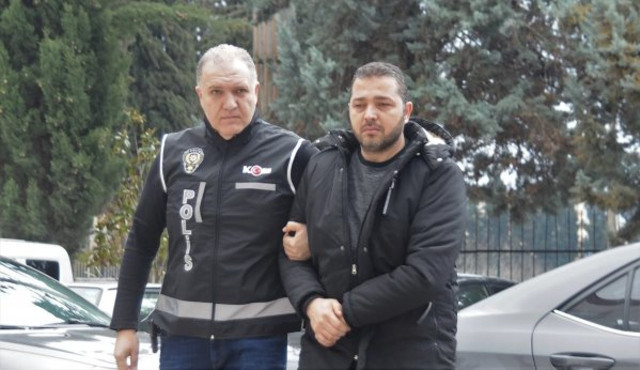 CHP'li Yalova Belediyesi Başkan Yardımcısı yolsuzluk suçlamasından tutuklandı - Resim: 0