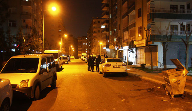 Vahşet çocukların kan damlayan koliyi görmesiyle ortaya çıktı!  - Resim: 4