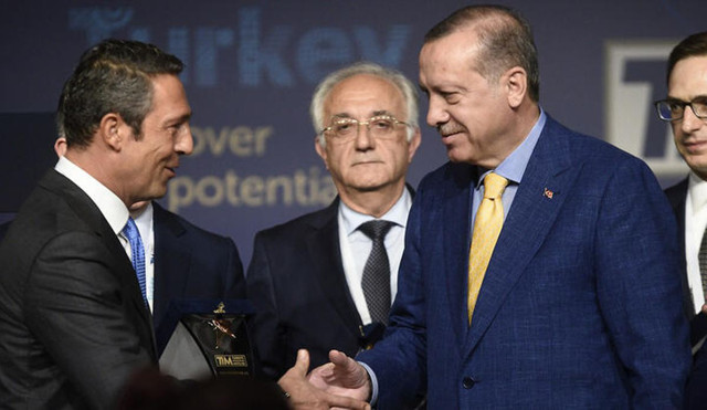 Fenerbahçe'den Cumhurbaşkanı Erdoğan'a divan rozeti sürprizi - Resim: 0