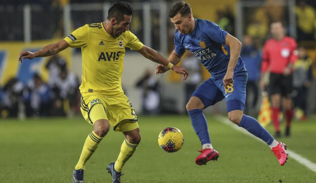 Fenerbahçe'den 6 transfer bombası! İki isimle anlaşıldı - Resim: 1