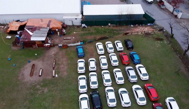 Sıfır araba için 266 bine anlaştı 3 kez zam yedi 456 bin liraya çıktı mağdurlar konuştu - Resim: 0