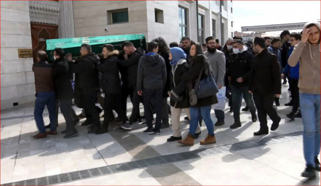 Avcılar'da lösemi teşhisi konuldu iki hafta sonra mücadeleyi kaybetti - Resim: 0