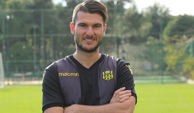 Sivasspor Başkanı açıkladı: Robin Yalçın'ı kadromuza kattık - Resim: 0