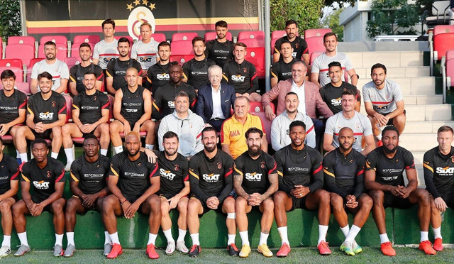 Galatasaray'dan 'peynir ekmek' açıklaması - Resim: 0