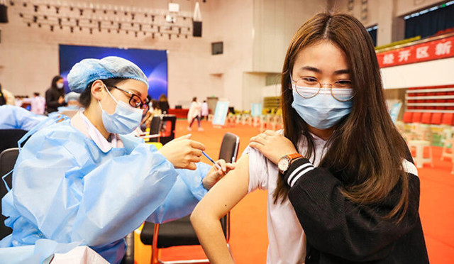 Aşı olana altın hızma ve iki karton yumurta hediye! Daha neler var neler - Resim: 1