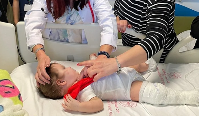 Depremde 5'inci kattan beşik içinde düştü! Minik Birce acılı ailesinin yüreğine su serpti - Resim: 0