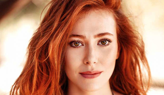 Çarpışma dizisinin Zeynep'i Elçin Sangu'nun olay videosu! Yıllar sonra ortaya çıktı - Resim: 1