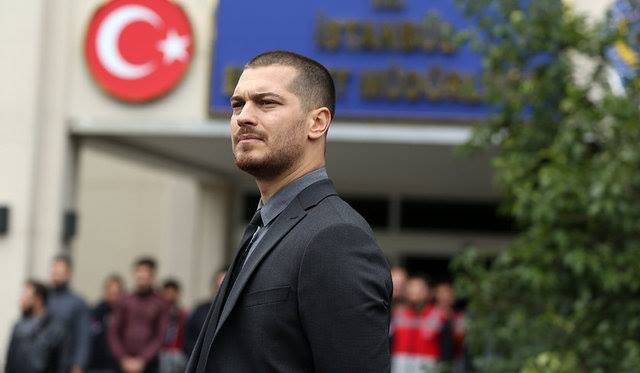 Çağatay Ulusoy paylaştı İnstagram çıldırdı! - Resim: 2