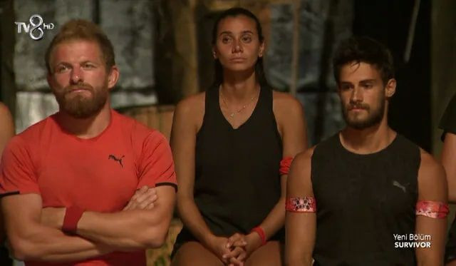 Gözyaşları sel oldu Survivor'da beklenmedik ayrılık bakın kim elendi - Resim: 3