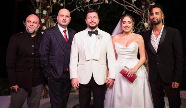 İbrahim Tatlıses, kızı Dilan Çıtak'ın düğününde 'hayır' diye bağırdı! Altın kemer hediyesi olay oldu - Resim: 0