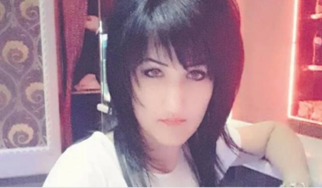 Seks kölesi ticareti yapan 'Madam' Ayvacık'ta kafeslendi! Kırmızı Bültenle aranıyordu - Resim: 0