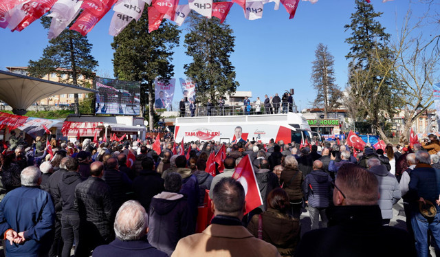 Ekrem İmamoğlu: Seçmeni tehdit edenler, sandıkta hak ettiği cevabı alacak - Resim: 1