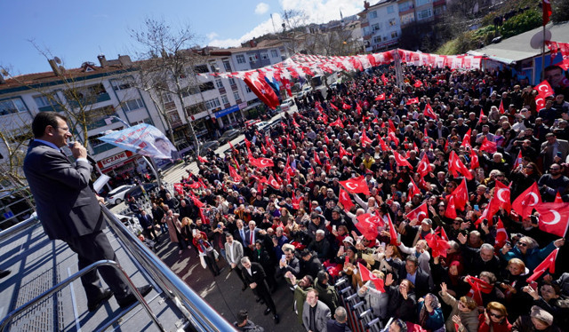 Ekrem İmamoğlu: Seçmeni tehdit edenler, sandıkta hak ettiği cevabı alacak - Resim: 0