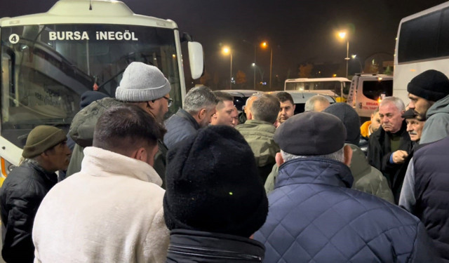 Anıtkabir'e gitmek isterken hayatlarının şokunu yaşadılar! Yolcular evlerine döndü - Resim: 1